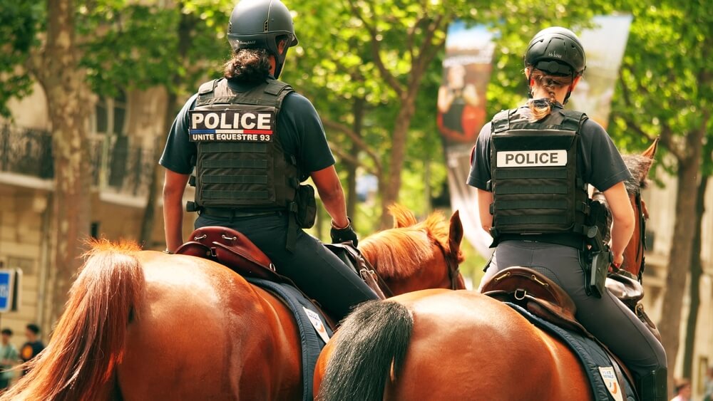 Policier à cheval : Intégrer une unité équestre de la police nationale