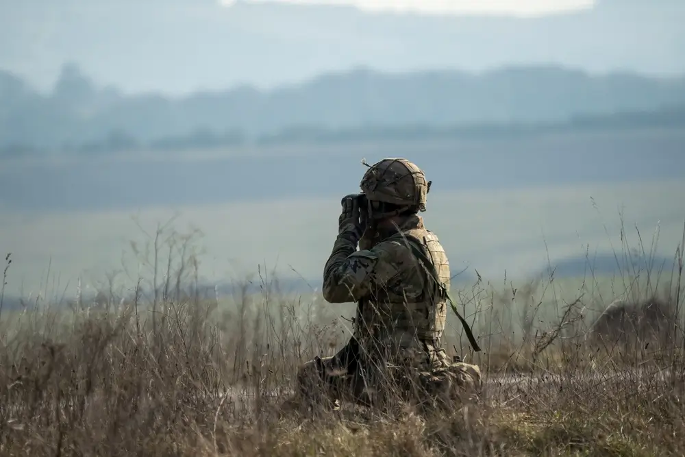 Éclaireur militaire : un poste clé dans les unités de reconnaissance de l&rsquo;armée de terre