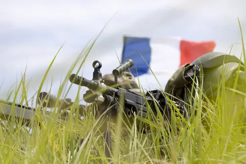 Quention - Armée française - avis Exam Arena