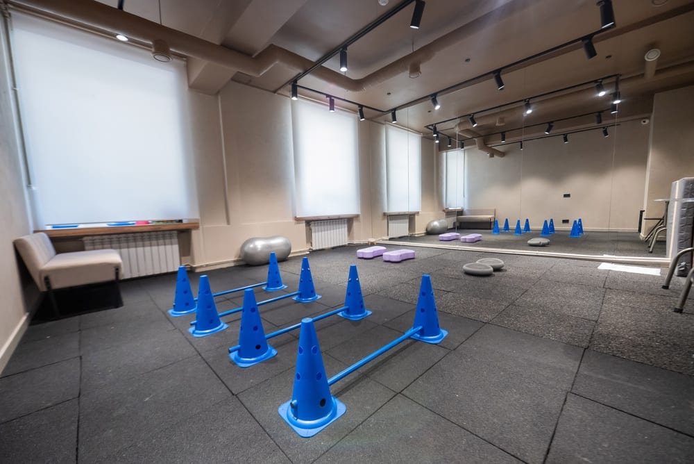 Parcours d'obstacles d'un centre d'entraînement physique pour recrues policières